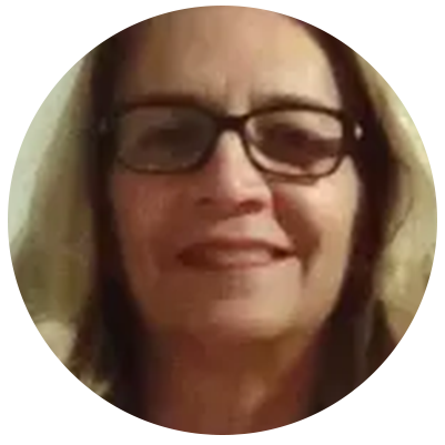 Adriana Toppeta<br />
Maintenance Service Coordinator